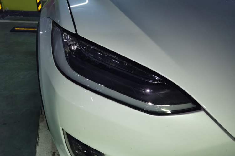 Used Tesla Model X 2019 Long-Range Version Right Front Headlight