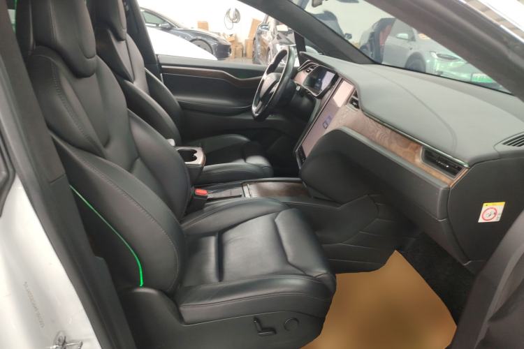 Used Tesla Model X 2019 Long-Range Version Right Front Seat
