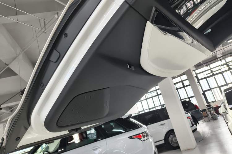 Used Tesla Model X 2019 Long-Range Version Right Rear Door Interior