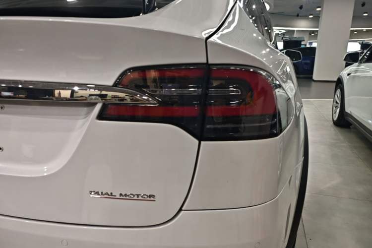 Used Tesla Model X 2019 Performance High-Performance Edition Right Rear Taillight