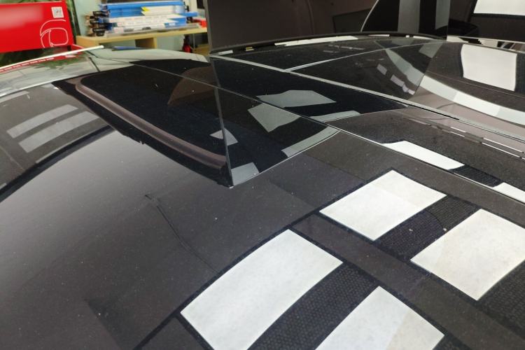 Used Tesla Model X 2019 Long-Range Version Roof