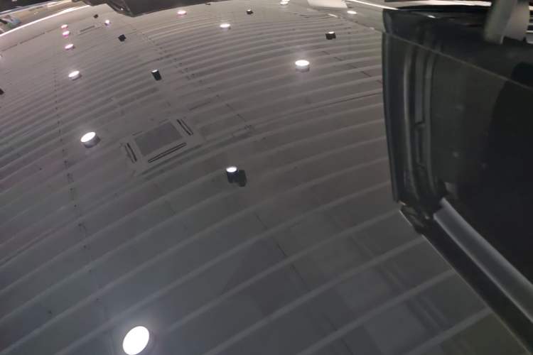 Used Tesla Model X 2019 Long-Range Version Roof