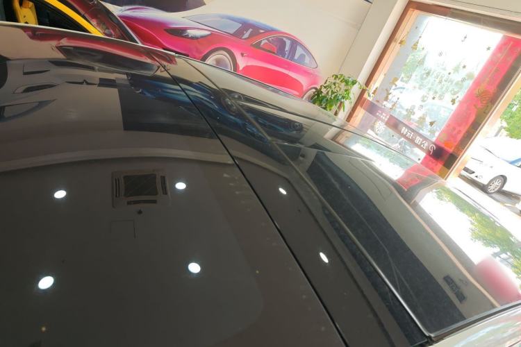 Used Tesla Model X 2019 Long-Range Version Roof