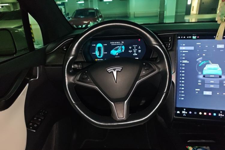 Used Tesla Model X 2019 Performance High-Performance Edition Steering Wheel