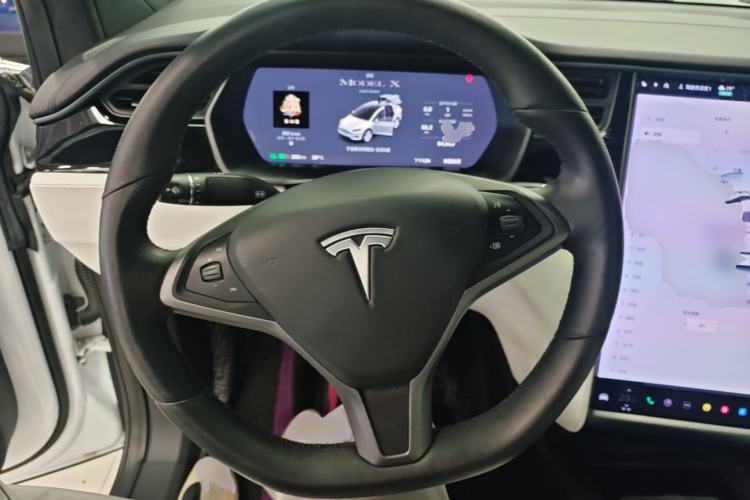 Used Tesla Model X 2019 Long-Range Version Steering Wheel