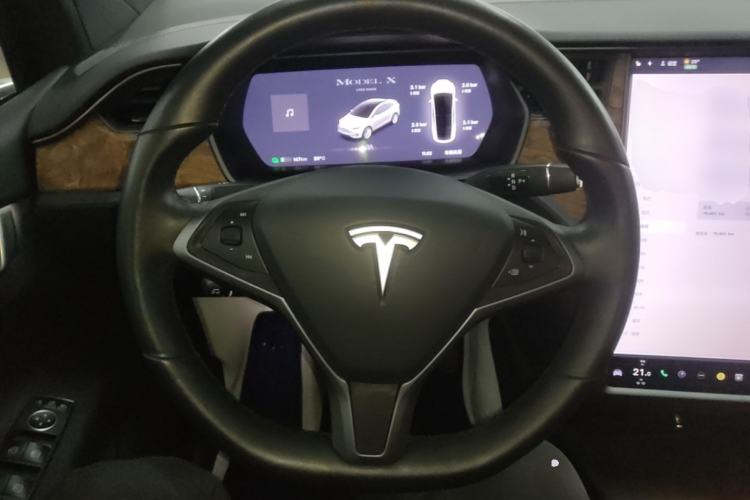 Used Tesla Model X 2019 Long-Range Version Steering Wheel