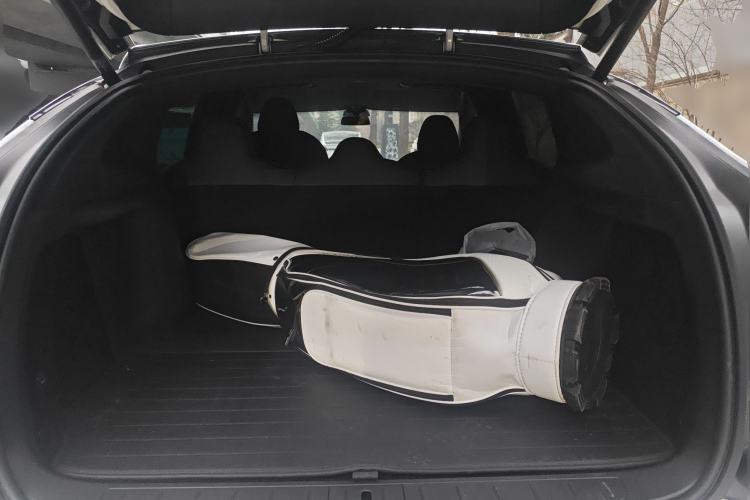 Used Tesla Model X 2019 Long-Range Version Trunk
