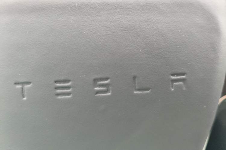 Used Tesla Model X 2019 Long-Range Version Vehicle Key