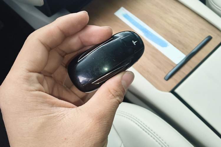 Used Tesla Model X 2019 Long-Range Version Vehicle Key