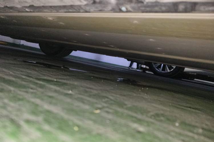 Used Tesla Model X 2019 Long-Range Version Chassis Front Right