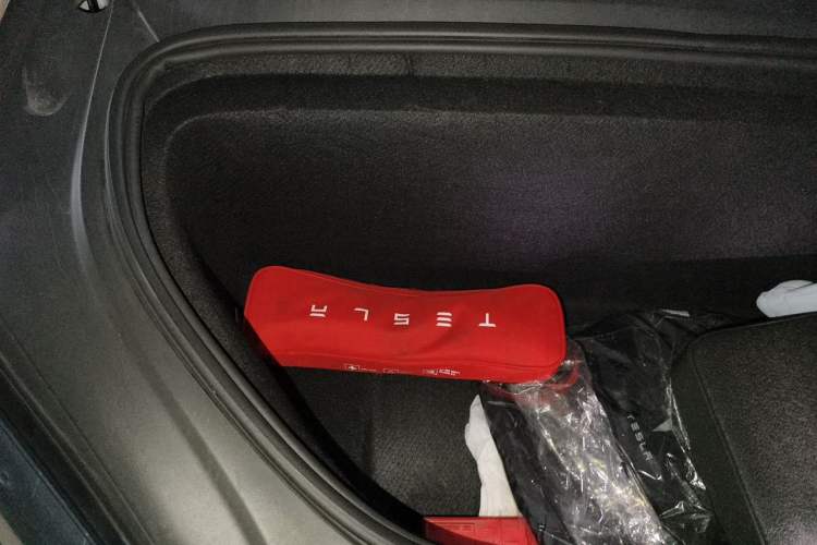 Used Tesla Model X 2019 Long-Range Version Engine Bay Right