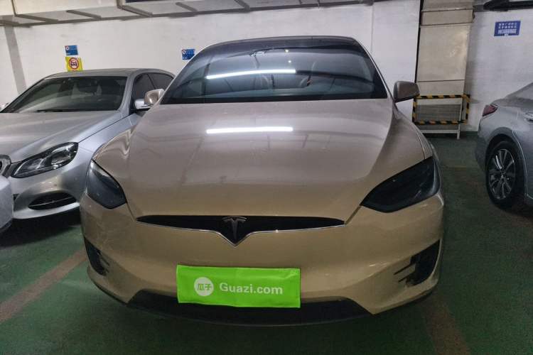 Used Tesla Model X 2019 Long-Range Version Front