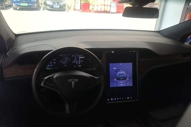 Used Tesla Model X 2020 Long-Range Upgrade Version Center Console