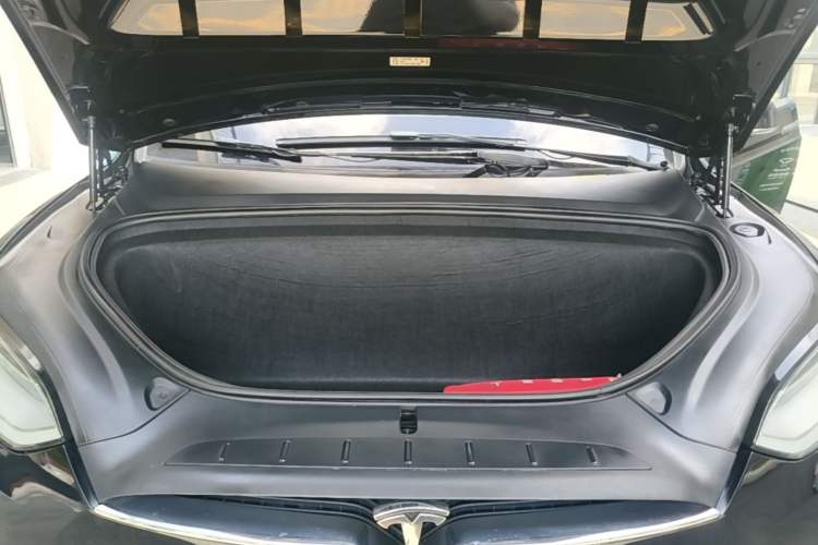 Used Tesla Model X 2020 Long-Range Upgrade Version Engine Bay