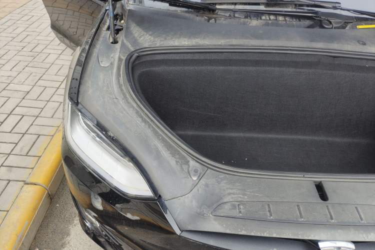 Used Tesla Model X 2020 Long-Range Upgrade Version Engine Bay Right