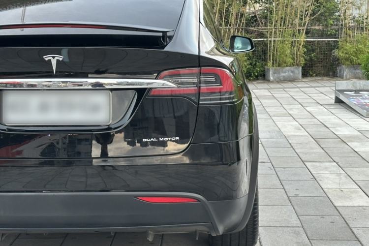 Used Tesla Model X 2020 Long-Range Upgrade Version Exterior 12