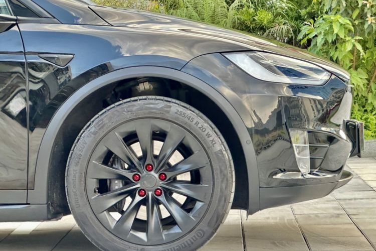 Used Tesla Model X 2020 Long-Range Upgrade Version Exterior 2