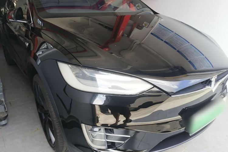 Used Tesla Model X 2020 Long-Range Upgrade Version Front Right 45 Deg