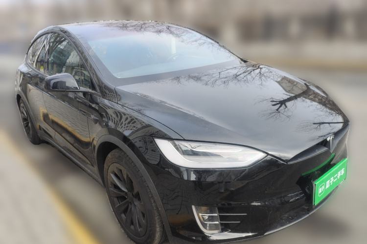 Used Tesla Model X 2020 Long-Range Upgrade Version Front Right 45 Deg