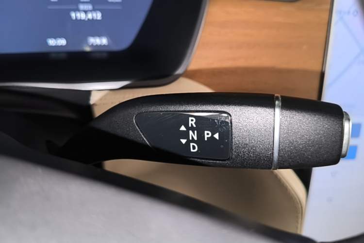 Used Tesla Model X 2020 Performance High-Performance Edition Gear Lever