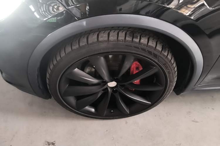 Used Tesla Model X 2020 Performance High-Performance Edition Left Front Wheel Hub
