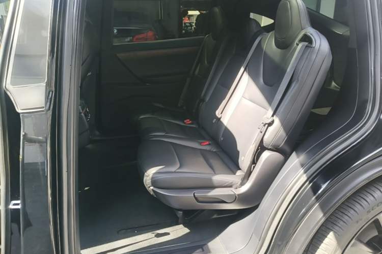 Used Tesla Model X 2020 Long-Range Upgrade Version Left Rear Seat