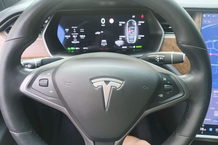 Used Tesla Model X 2020 Long-Range Upgrade Version Steering Wheel