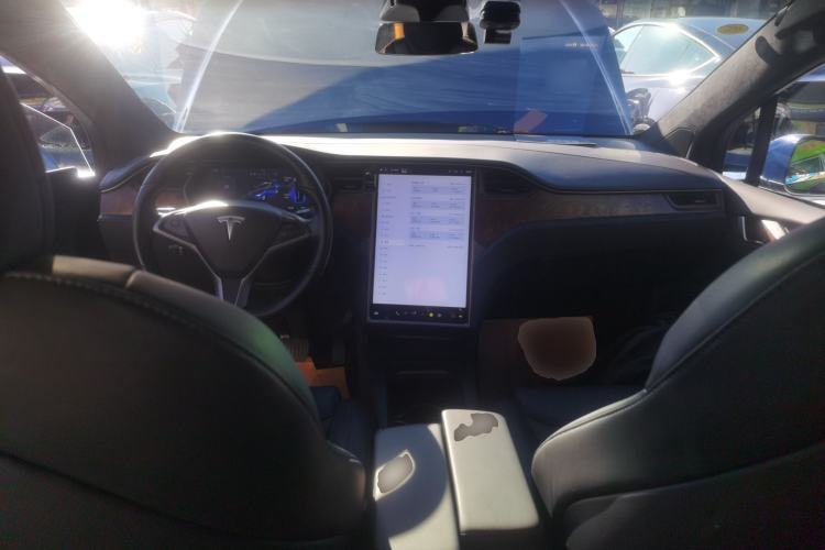 Used Tesla Model X 2020 Long-Range Upgrade Version Center Console