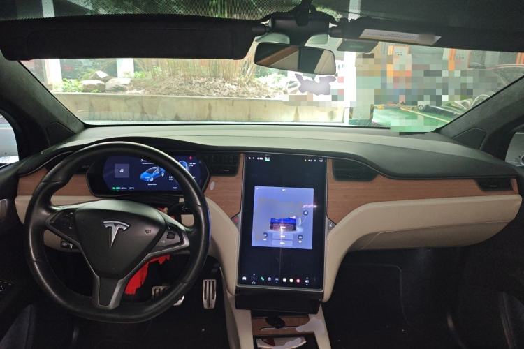 Used Tesla Model X 2020 Performance High-Performance Edition Center Console