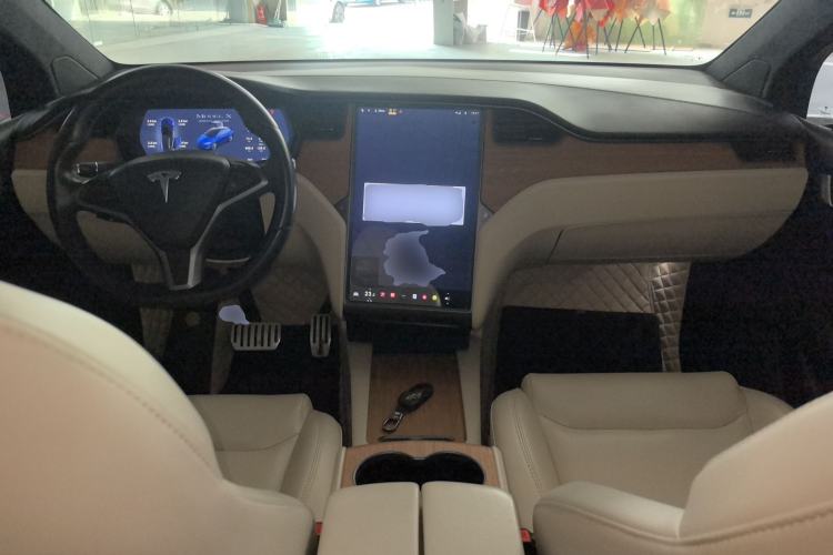 Used Tesla Model X 2020 Performance High-Performance Edition Center Console