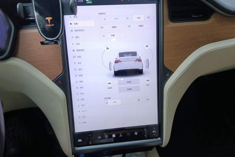 Used Tesla Model X 2020 Long-Range Upgrade Version Audio And AC Panel