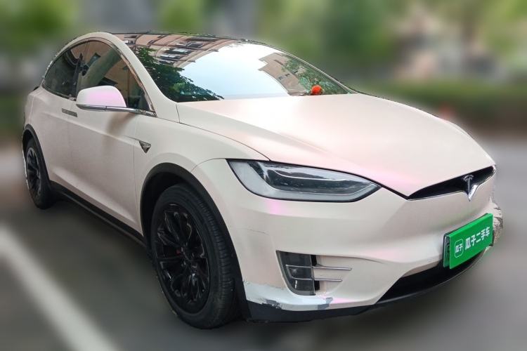 Used Tesla Model X 2020 Long-Range Upgrade Version Front Right 45 Deg