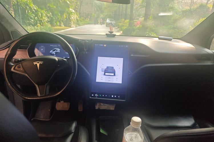 Used Tesla Model X 2020 Long-Range Upgrade Version Center Console