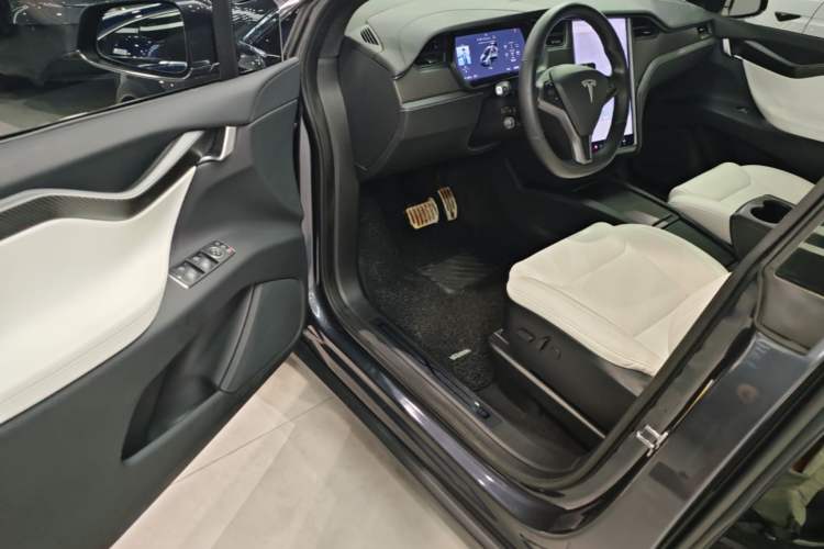 Used Tesla Model X 2020 Performance High-Performance Edition Driver Seat