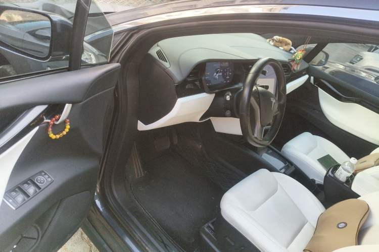 Used Tesla Model X 2020 Long-Range Upgrade Version Driver Seat