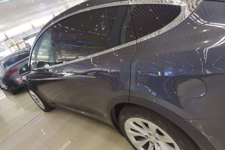 Used Tesla Model X 2020 Long-Range Upgrade Version Exterior 4