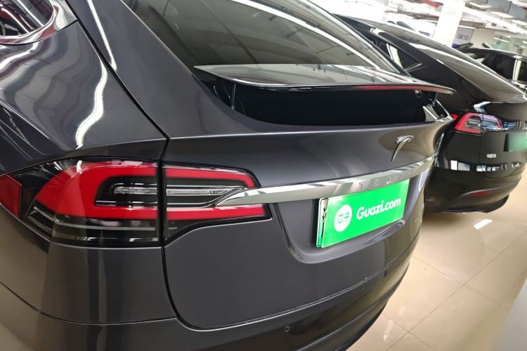 Used Tesla Model X 2020 Long-Range Upgrade Version Exterior 4