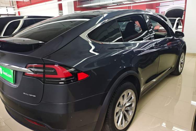 Used Tesla Model X 2020 Long-Range Upgrade Version Exterior 5