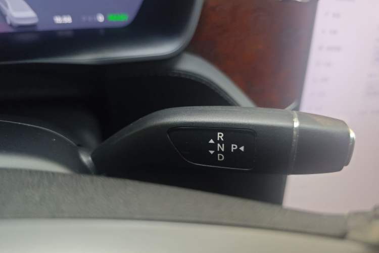 Used Tesla Model X 2020 Long-Range Upgrade Version Gear Lever