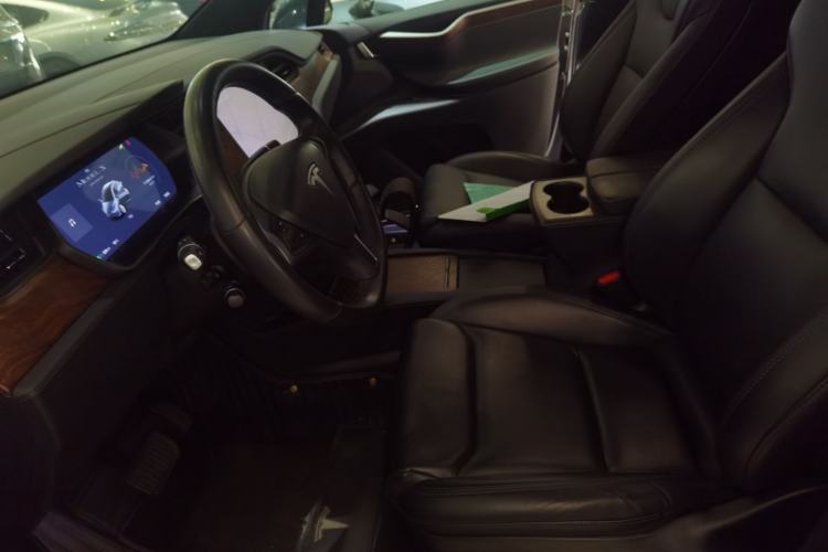 Used Tesla Model X 2020 Long-Range Upgrade Version Left Front Seat
