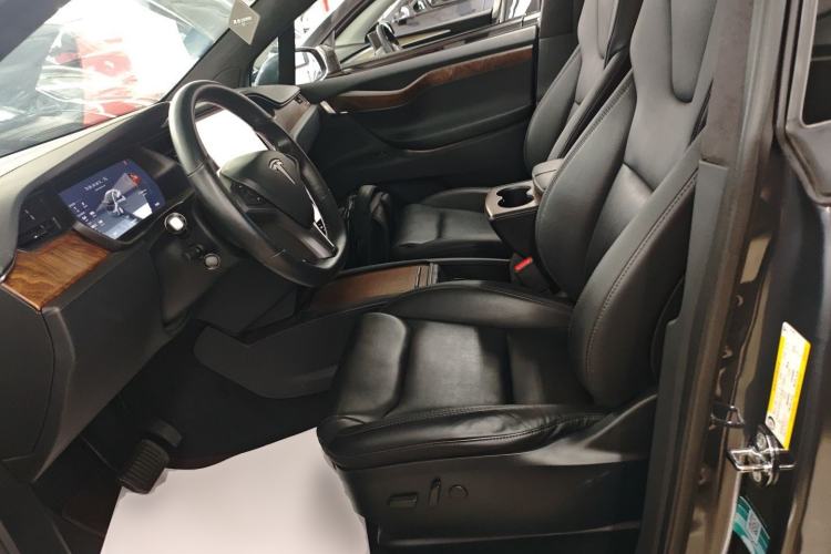 Used Tesla Model X 2020 Long-Range Upgrade Version Left Front Seat