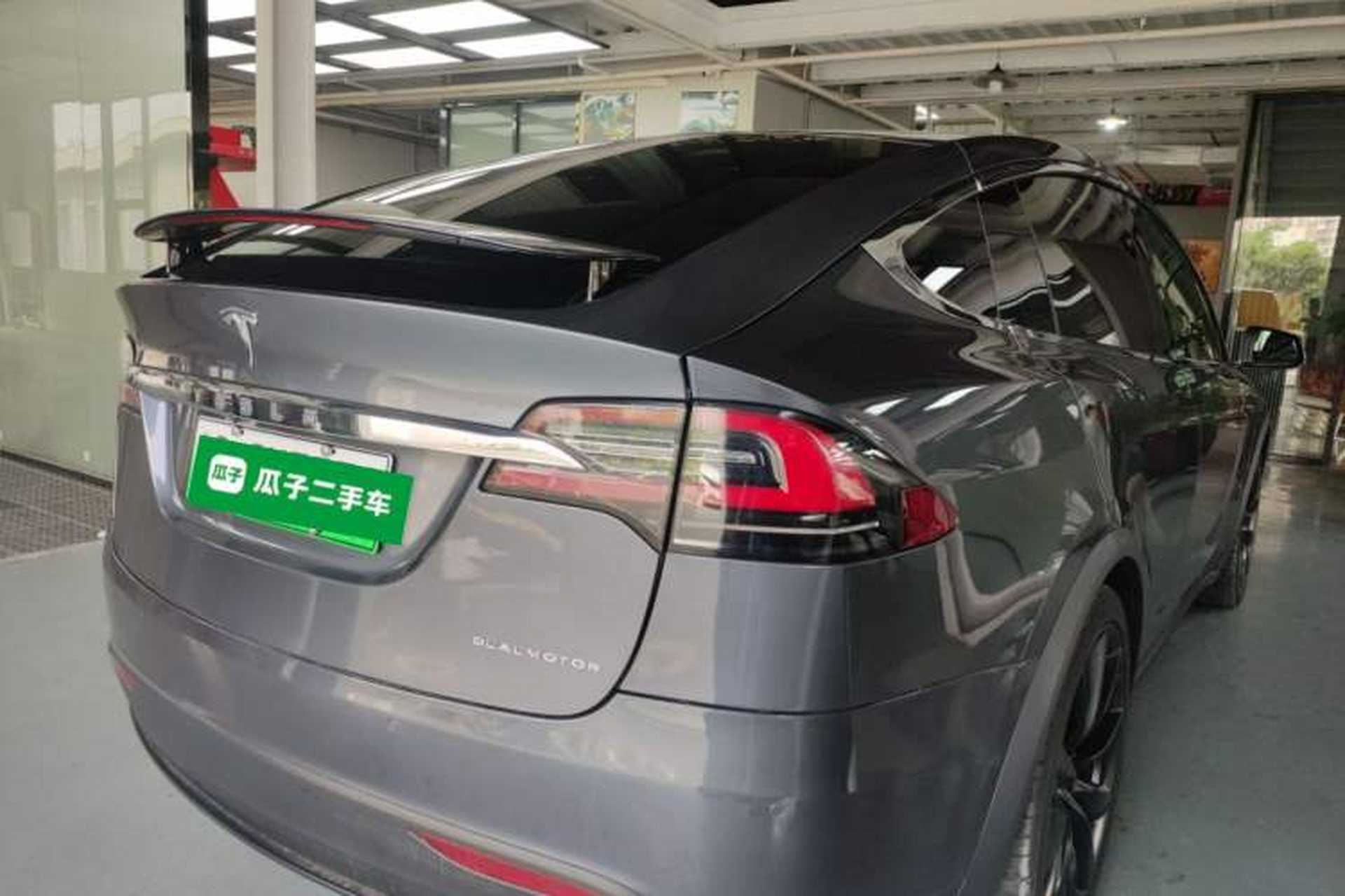Used Tesla Model X 2020 Long-Range Upgrade Version Rear Right 45 Deg