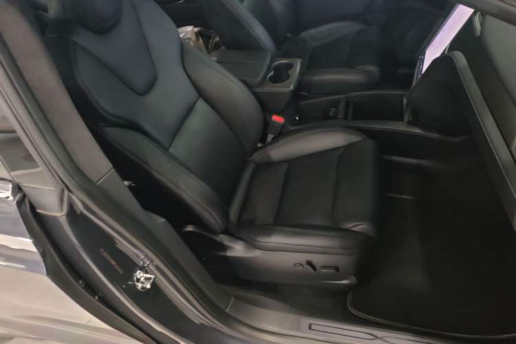 Used Tesla Model X 2020 Performance High-Performance Edition Right Front Seat