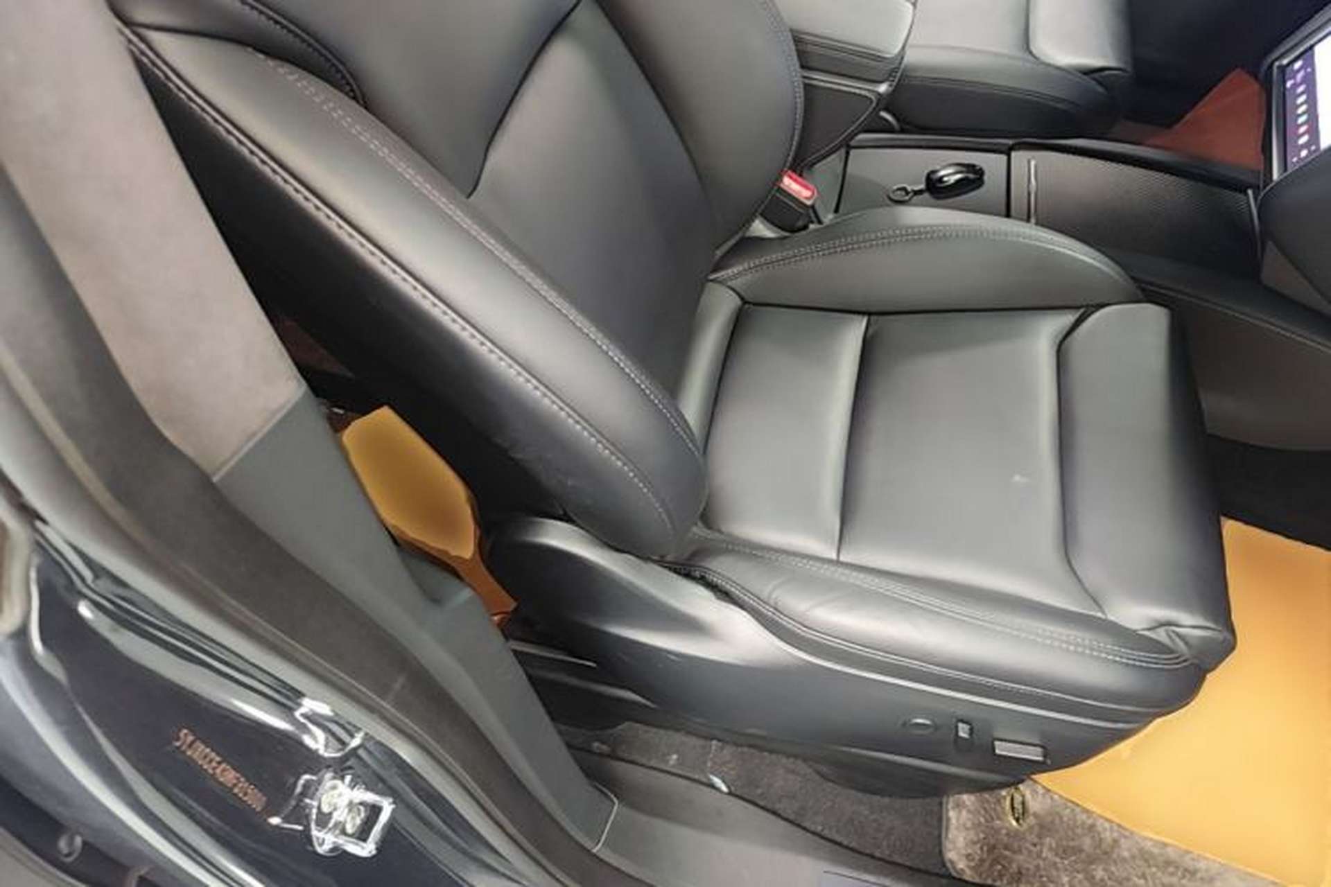 Used Tesla Model X 2020 Performance High-Performance Edition Right Front Seat
