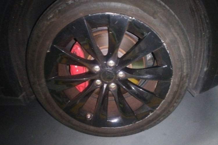 Used Tesla Model X 2020 Performance High-Performance Edition Right Front Wheel Hub