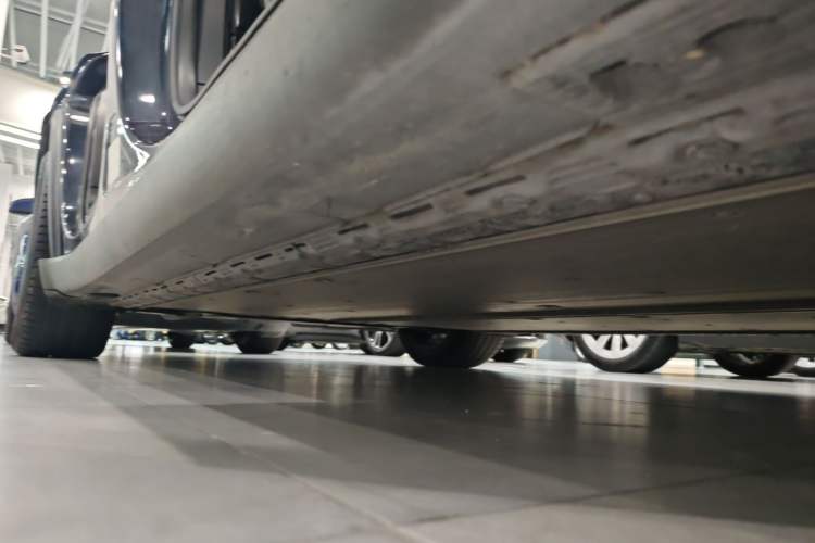 Used Tesla Model X 2020 Performance High-Performance Edition Right Side Sill