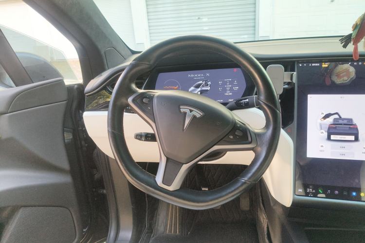 Used Tesla Model X 2020 Long-Range Upgrade Version Steering Wheel