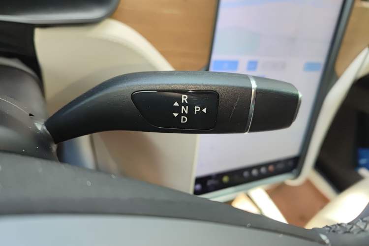 Used Tesla Model X 2020 Long-Range Upgrade Version Gear Lever