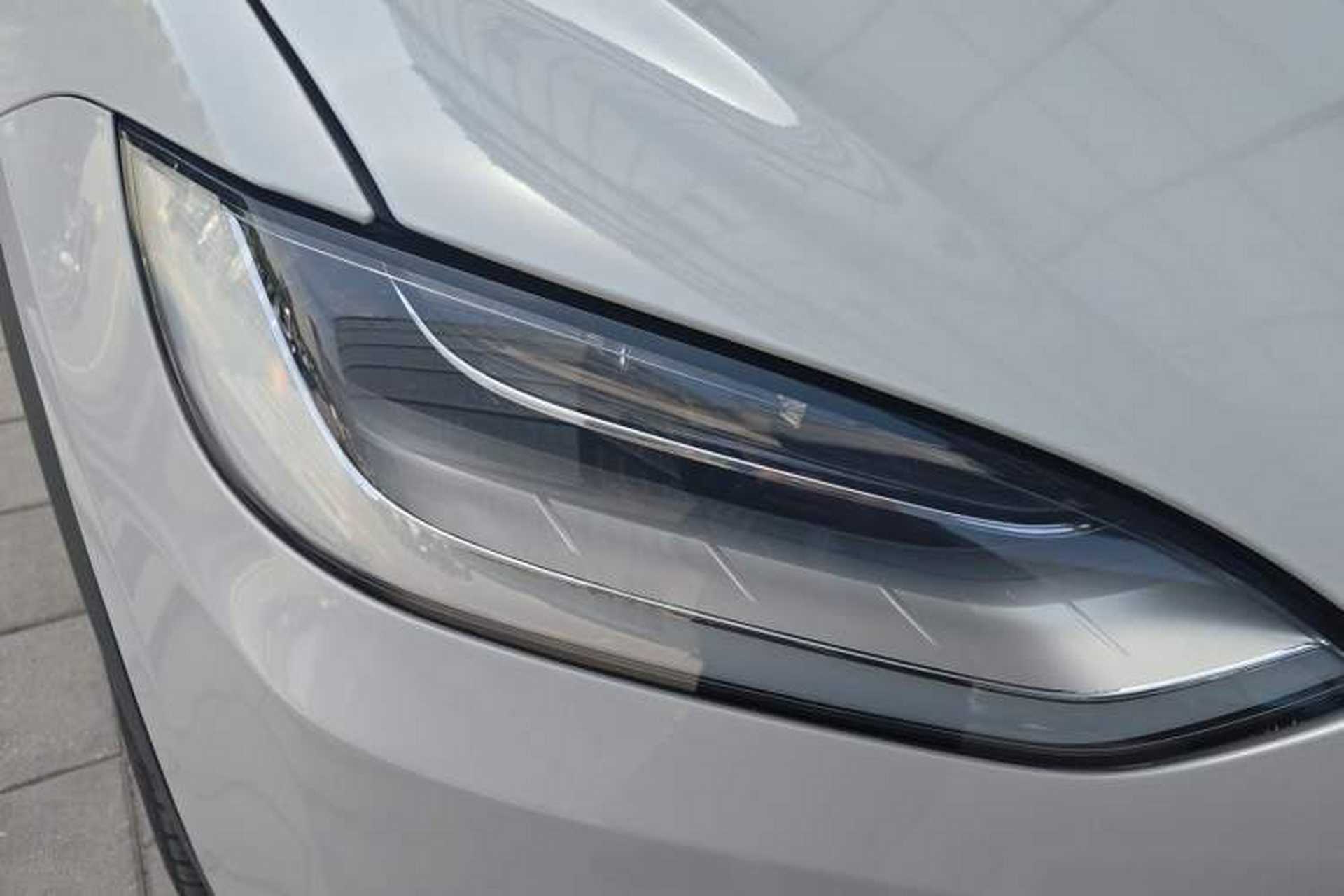 Used Tesla Model X 2020 Long-Range Upgrade Version Right Front Headlight