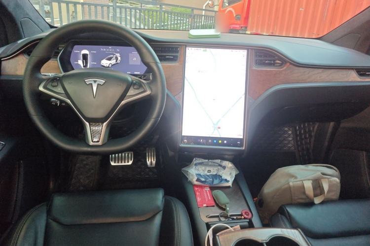 Used Tesla Model X 2020 Long-Range Upgrade Version Center Console